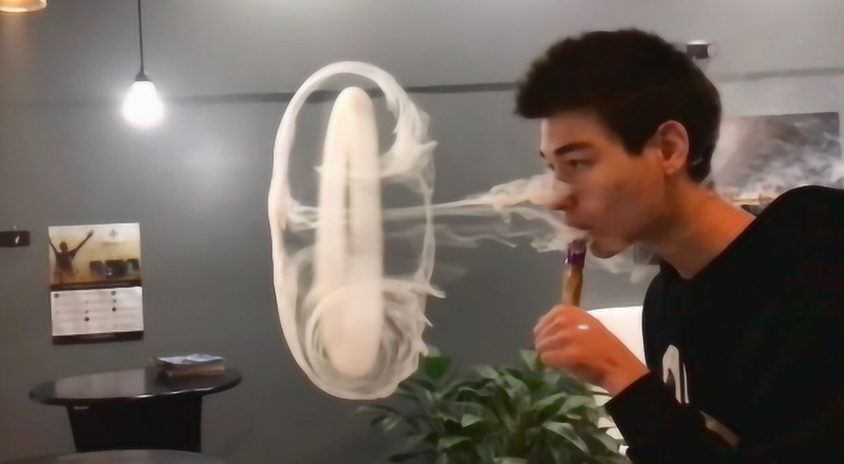 香烟吐烟圈教程