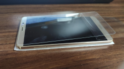 贴膜教程手机钢化膜