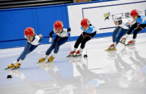 溜冰鞋教程初学儿童版