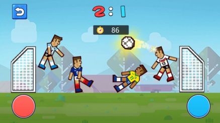 免费的踢足球游戏